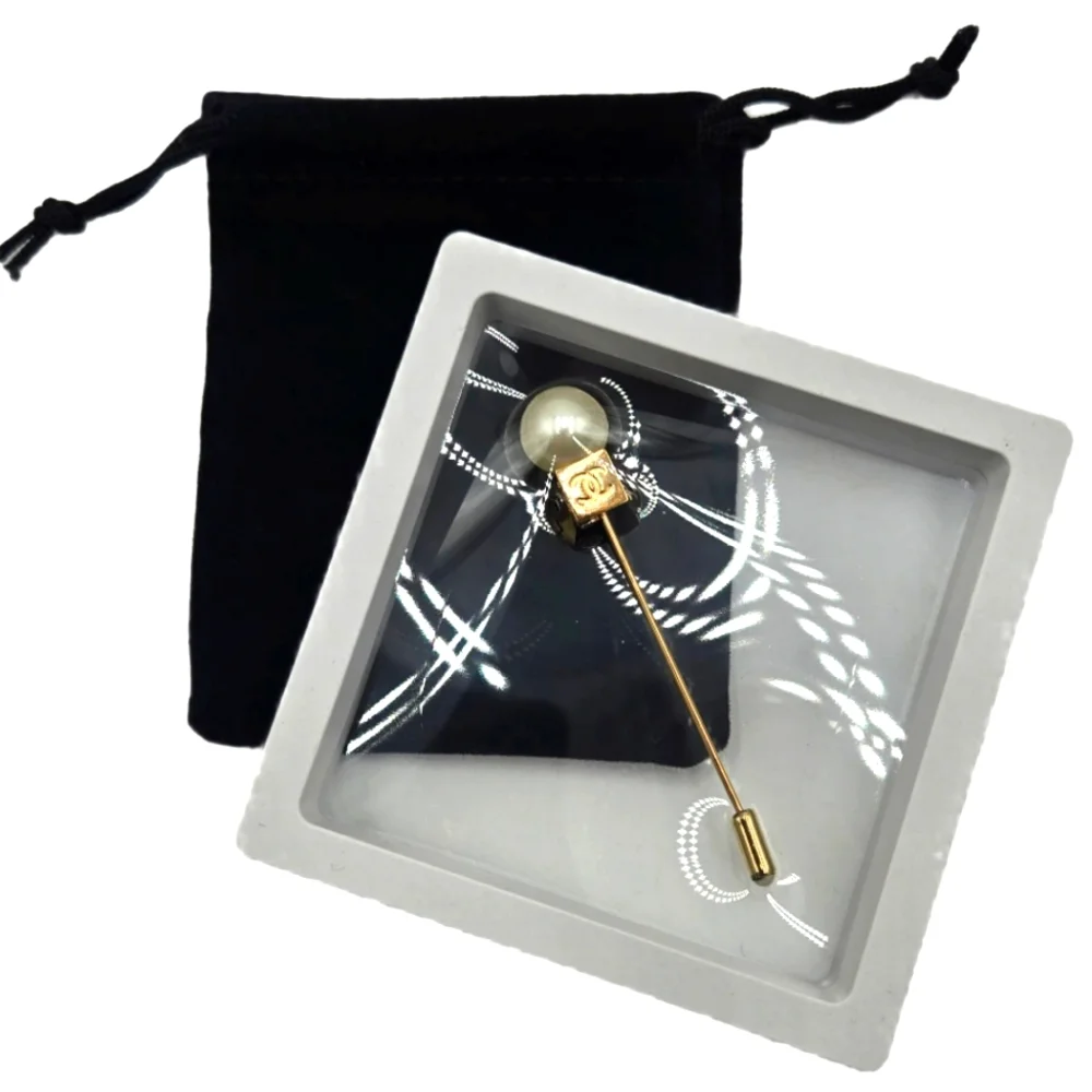 #22 - AUTHENTIC Chanel Gold Pin Brooch Golden - VINTAGE - Picture 3 of 13